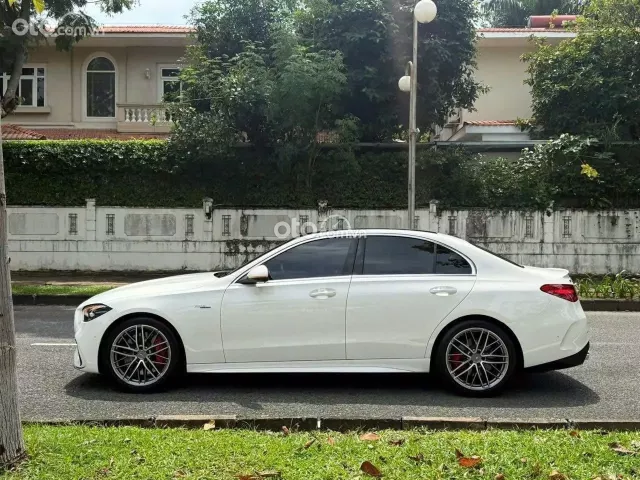 Mercedes-Benz C43 2024 5