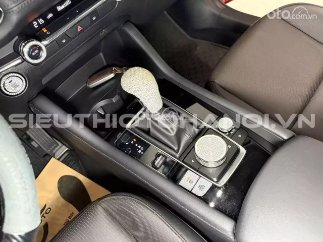Mazda 3 Sedan 1.5L Luxury 2024 9