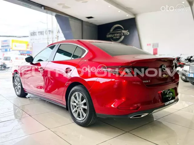 Mazda 3 Sedan 1.5L Luxury 2024 4