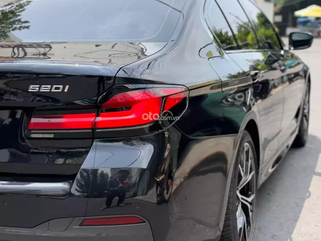 BMW 520i M Sport 2021 3