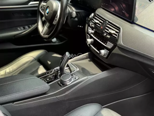 BMW 520i M Sport 2021 4