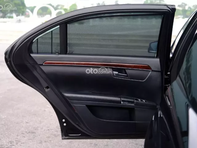Mercedes-Benz S63 2010 4