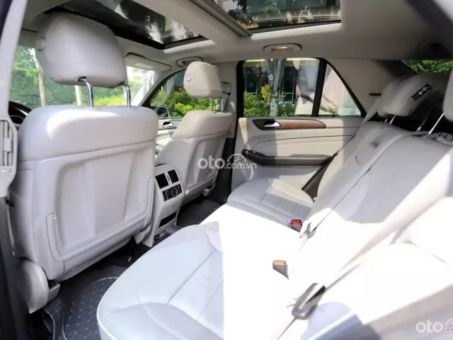 Mercedes-Benz ML 350 2012 7
