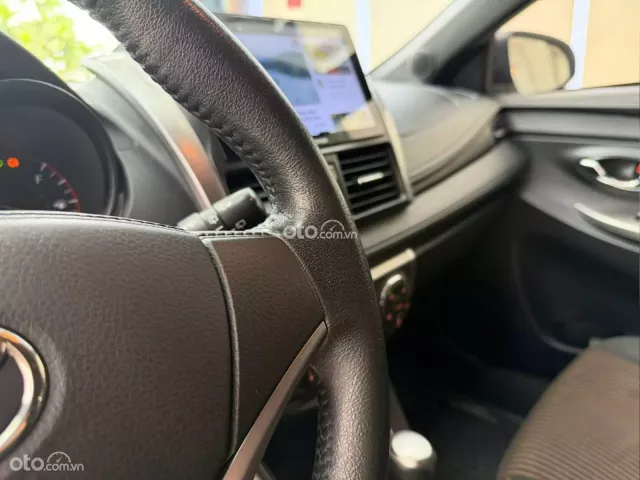 Toyota Yaris 1.5G 2017 8