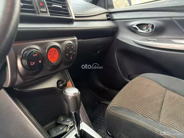 Toyota Yaris 1.5G 2017 9