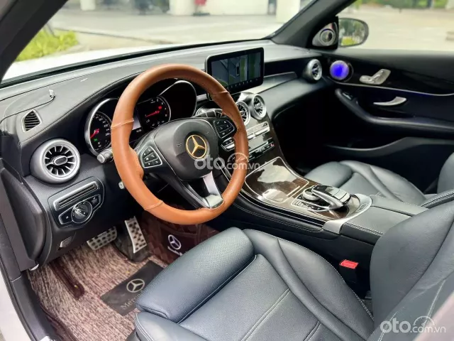 Mercedes-Benz GLC 200 2018 11