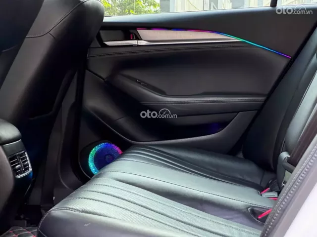 Mazda 6 2.0 Premium 2023 12