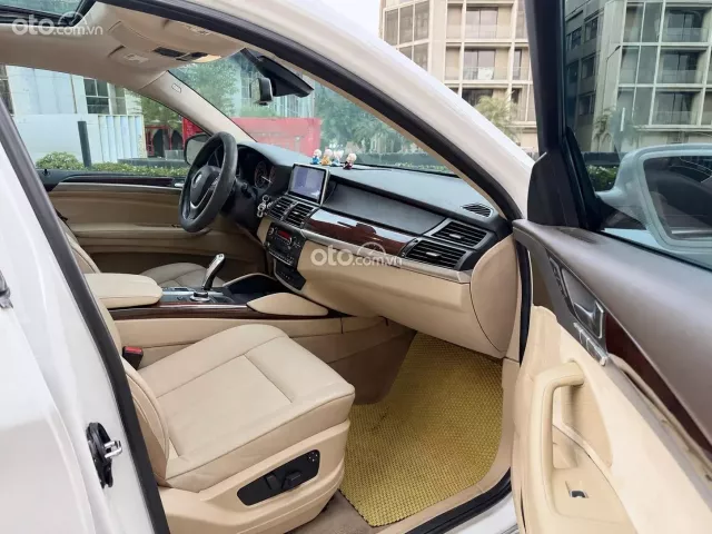 BMW X6 xDrive35i 2009 11