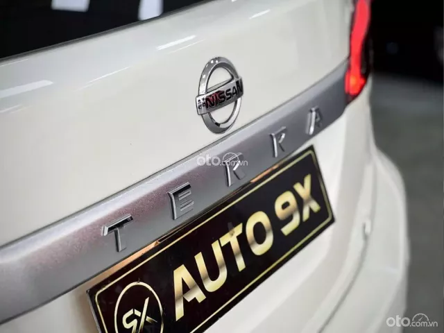 Nissan Terra 2.5L V 4WD 7AT 2019 7