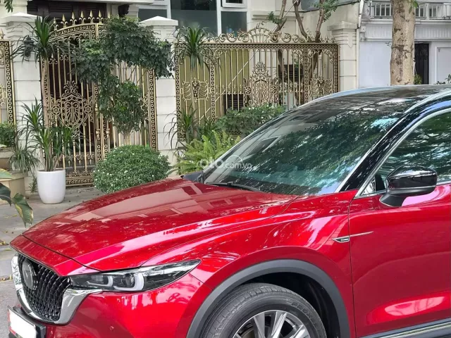 Mazda CX-8 Premium 2025 4