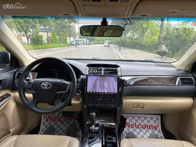 Toyota Camry 2.0E 2015 8
