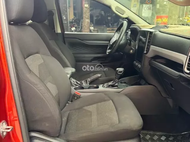 Ford Ranger XLS 2.0L 4x2 AT 2023 3