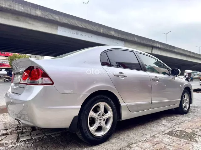 Honda Civic 1.8 AT 2012 5