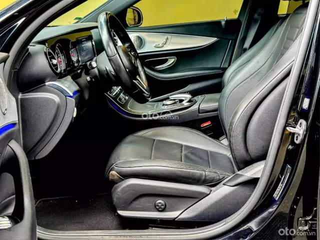 Mercedes-Benz E200 Sport 2020 6