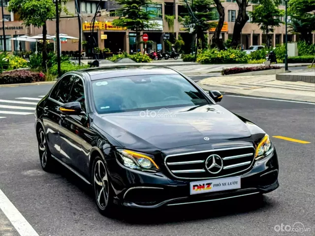 Mercedes-Benz E200 Sport 2020 3