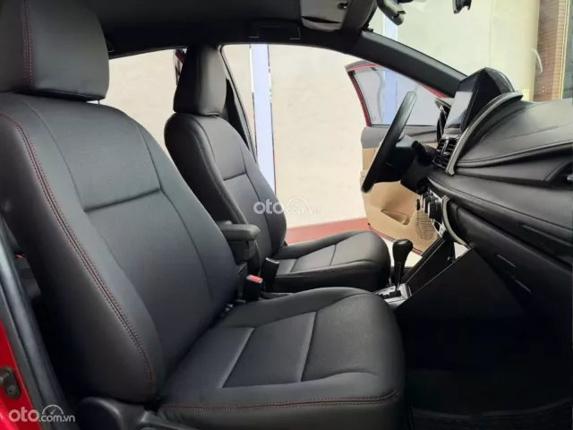 Toyota Yaris 1.3E 2014 12
