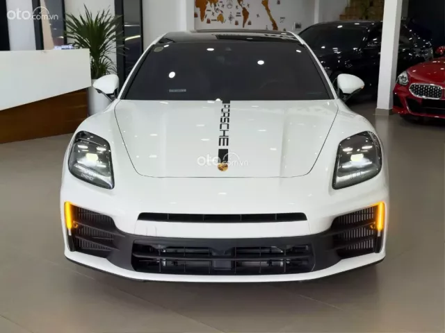 Porsche Panamera 4 Executive 2026
