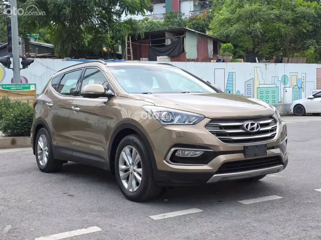 Hyundai Santa Fe 2.2L Dầu Tiêu chuẩn 2017 2