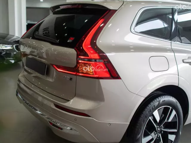 Volvo XC60 B6 Ultimate Bright 2026 5