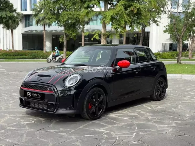 Mini Cooper S 5 cửa 2023 3