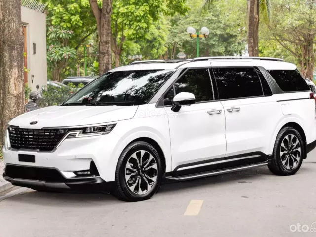Kia Carnival 2.2D Signature 2021 2