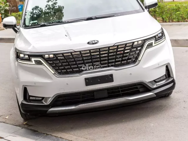 Kia Carnival 2.2D Signature 2021 7