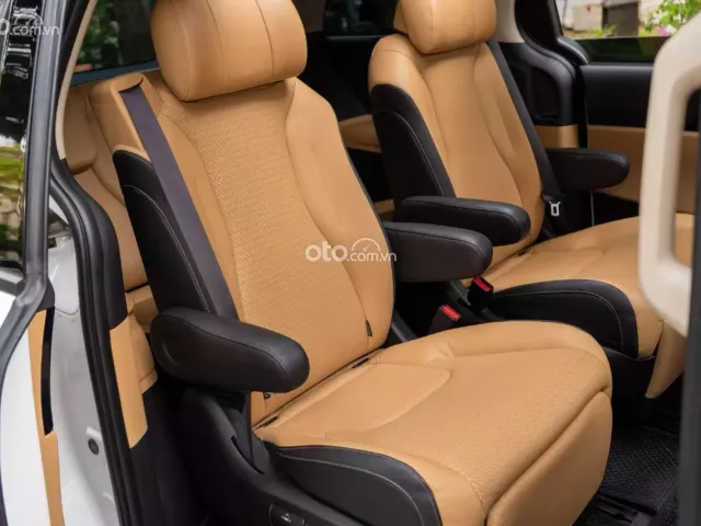 Kia Carnival 2.2D Signature 2021 20