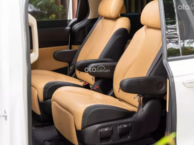 Kia Carnival 2.2D Signature 2021 25