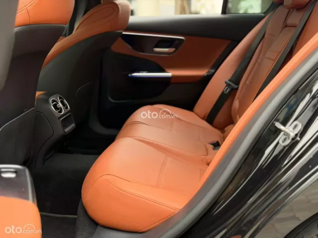 Mercedes-Benz C200 Avantgarde 2023 22