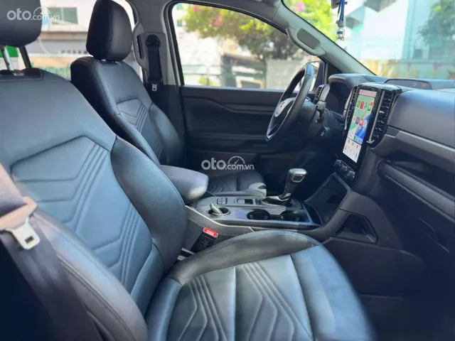 Ford Everest Ambiente 2.0 AT 4x2 2025 18