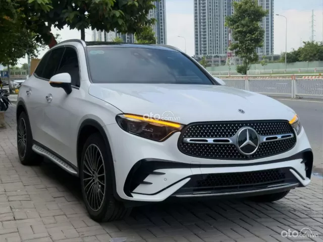 Mercedes-Benz GLC 300 4Matic 2023 2
