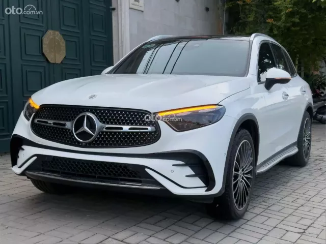Mercedes-Benz GLC 300 4Matic 2023 3