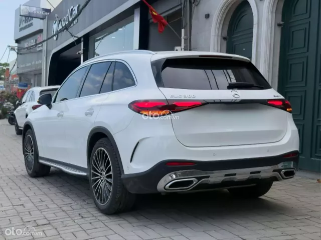 Mercedes-Benz GLC 300 4Matic 2023 5