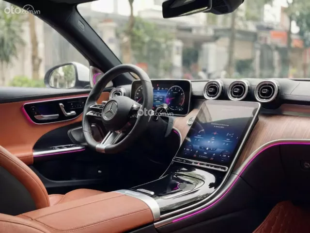 Mercedes-Benz C200 Avantgarde Plus 2022 11
