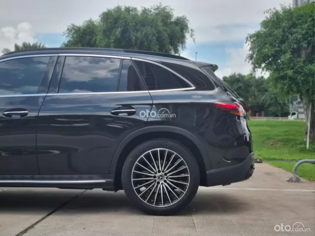 Mercedes-Benz GLC 300 4Matic 2023 2