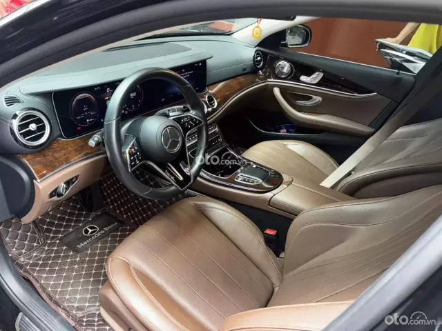 Mercedes-Benz E200 Exclusive 2021 8