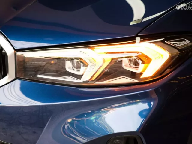BMW 320i 2023 5