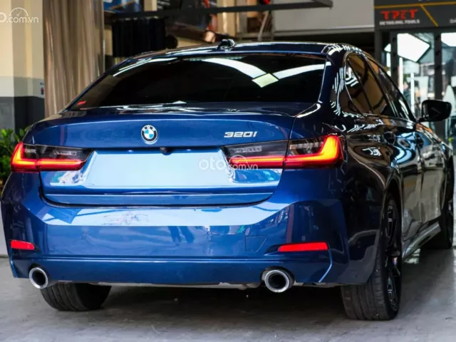BMW 320i 2023 20