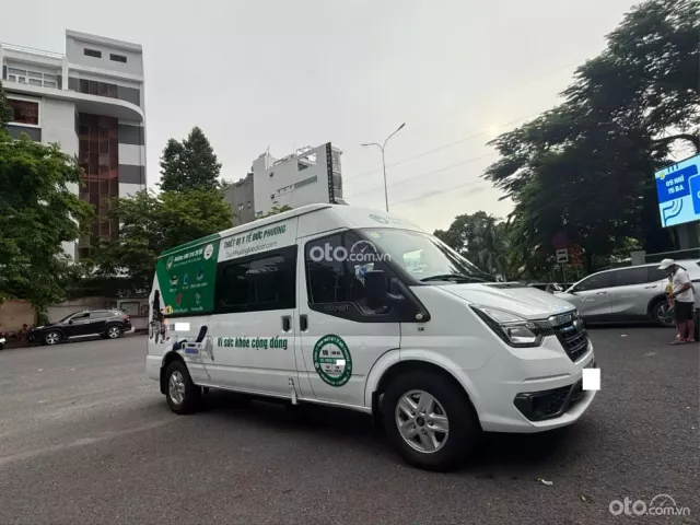 Cần Bán xe tải van, hiệu Ford Transit, đời cuối 2022 màu Trắng, xe cực đẹp, không KD
