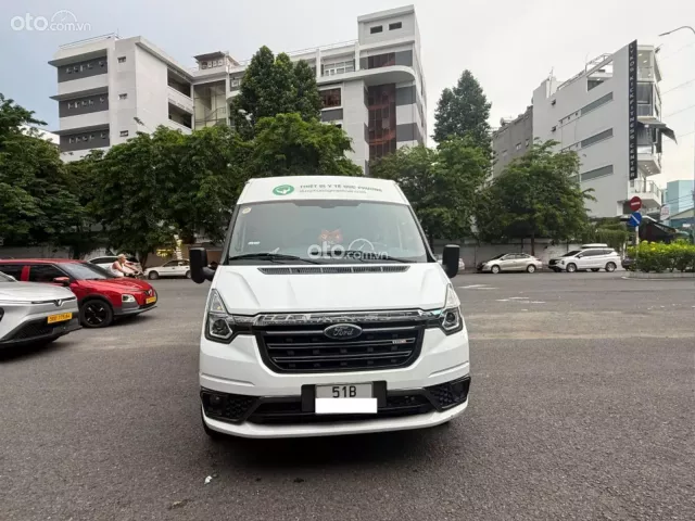 Cần Bán xe tải van, hiệu Ford Transit, đời cuối 2022 màu Trắng, xe cực đẹp, không KD