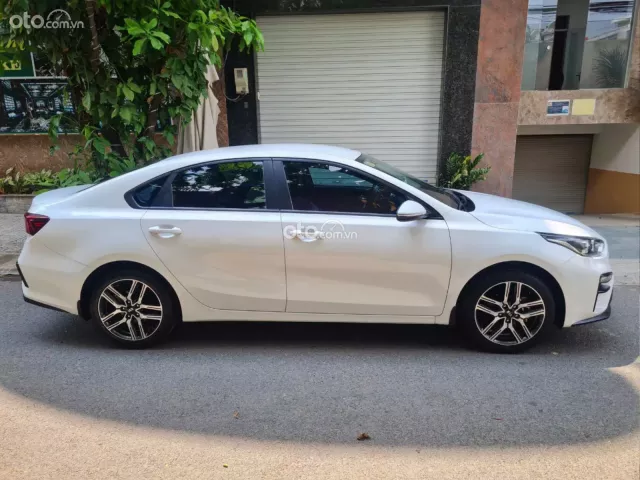 Kia Cerato 1.6 MT 2018 5