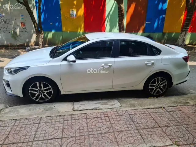 Kia Cerato 1.6 MT 2018 4