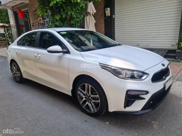 Kia Cerato 1.6 MT 2018 3