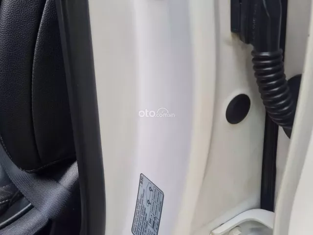 Kia Cerato 1.6 MT 2018 13