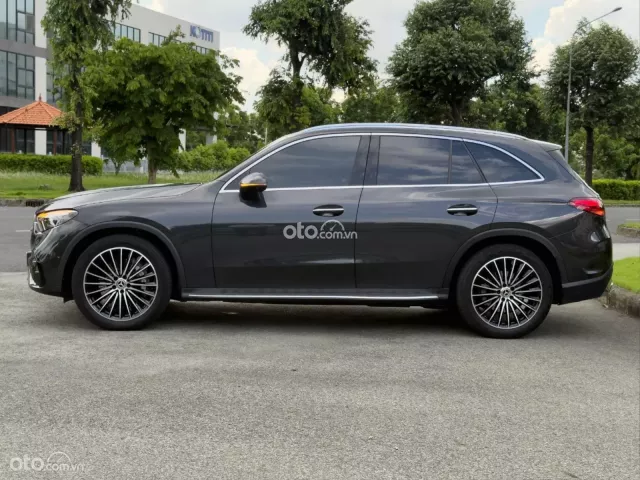 Mercedes-Benz GLC 300 4Matic V1 2025 5