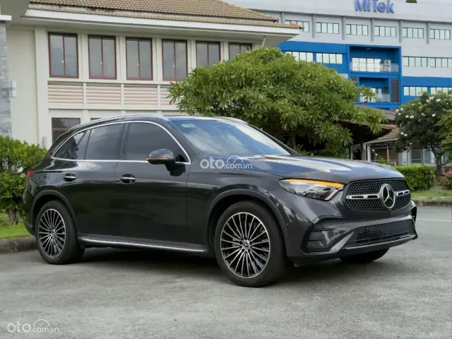 Mercedes-Benz GLC 300 4Matic V1 2025 6