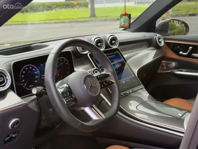 Mercedes-Benz GLC 300 4Matic V1 2025 18