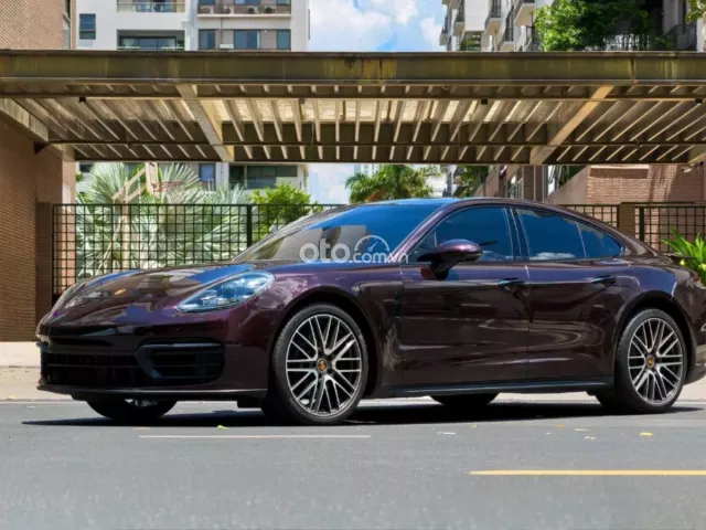 Porsche Panamera turbo 2021 4