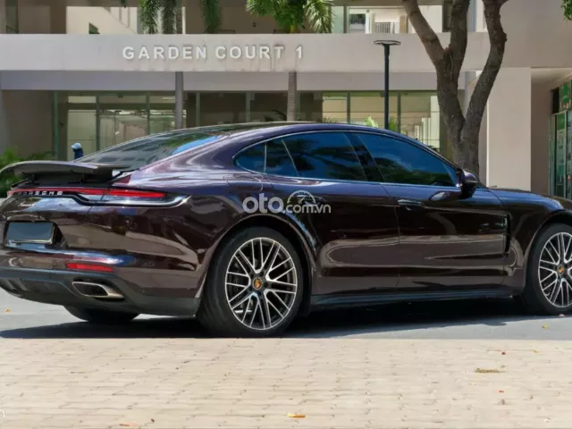 Porsche Panamera turbo 2021 8