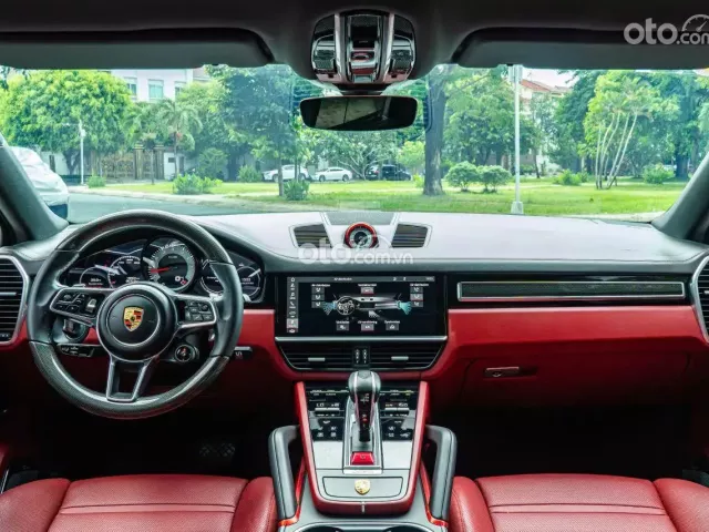 Porsche Cayenne Coupe 2021 8